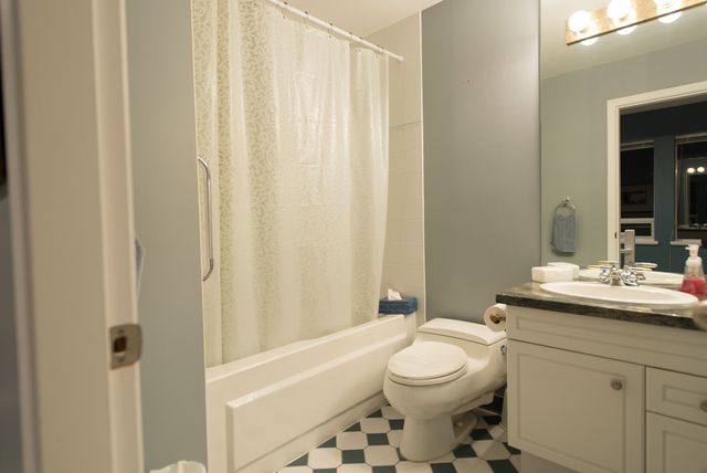 39188 at 3643 Marine Drive, West Vancouver