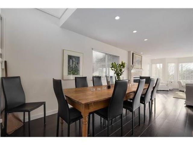 39682 at 2333 Marine Drive, West Vancouver