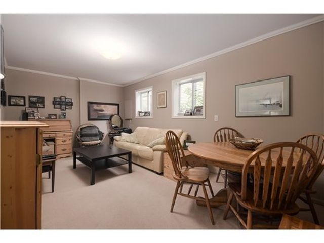 39706 at 2333 Marine Drive, West Vancouver