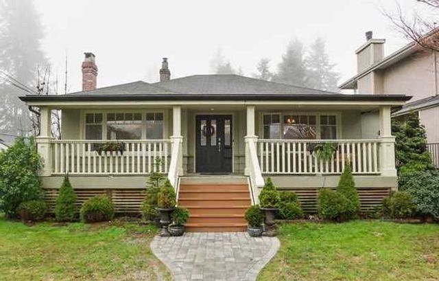 39930 at 1945 Pemberton Avenue, North Vancouver