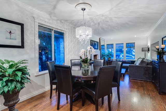 40177 at 2824 Munday Place, North Vancouver