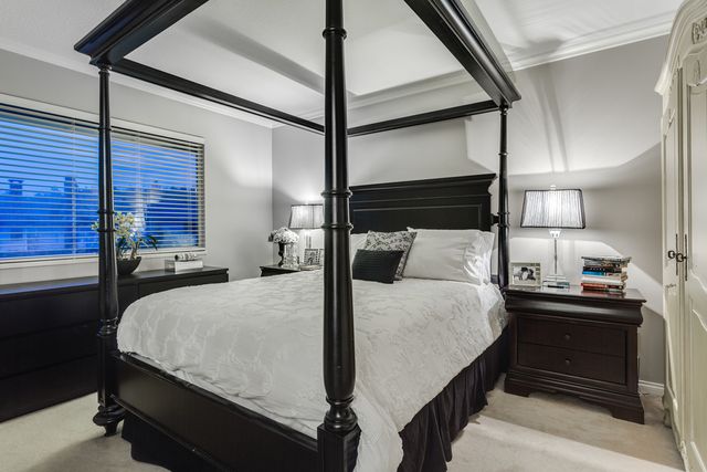 40221 at 2824 Munday Place, North Vancouver