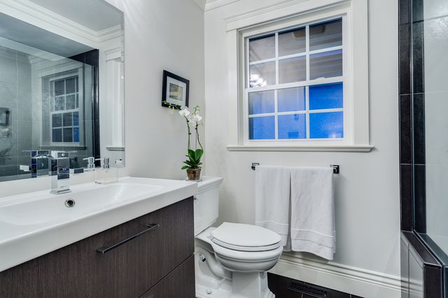 40229 at 2824 Munday Place, North Vancouver