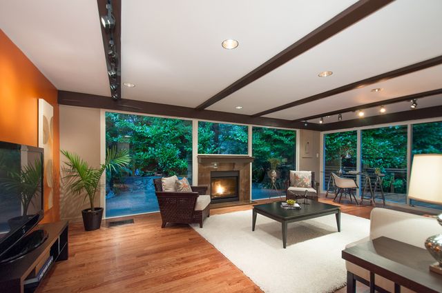 40890 at 405 Macbeth Crescent, West Vancouver