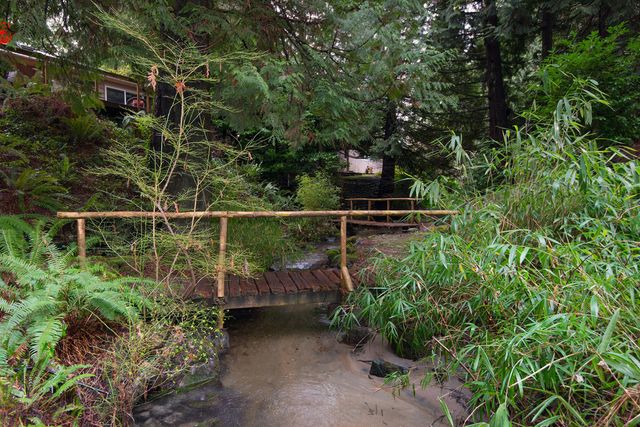 40947 at 405 Macbeth Crescent, West Vancouver