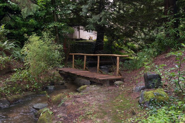 40951 at 405 Macbeth Crescent, West Vancouver