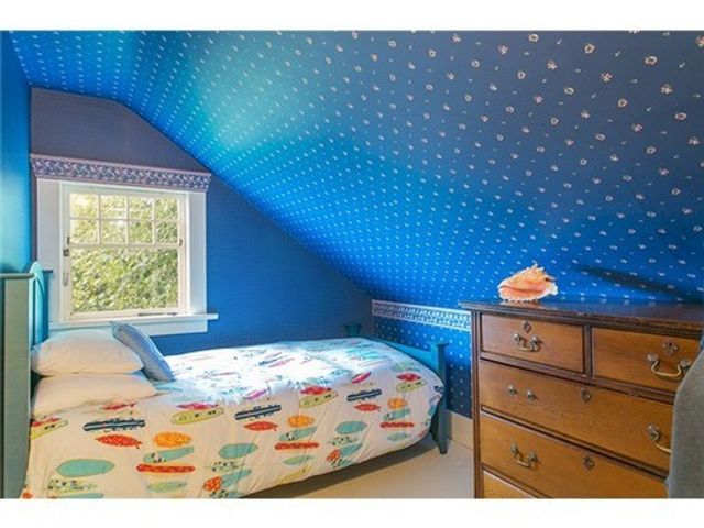 41194 at 2954 Marine Drive, West Vancouver