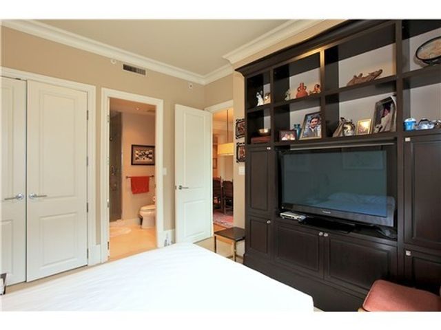 41254 at 201 - 508 Waters Edge Crescent, West Vancouver