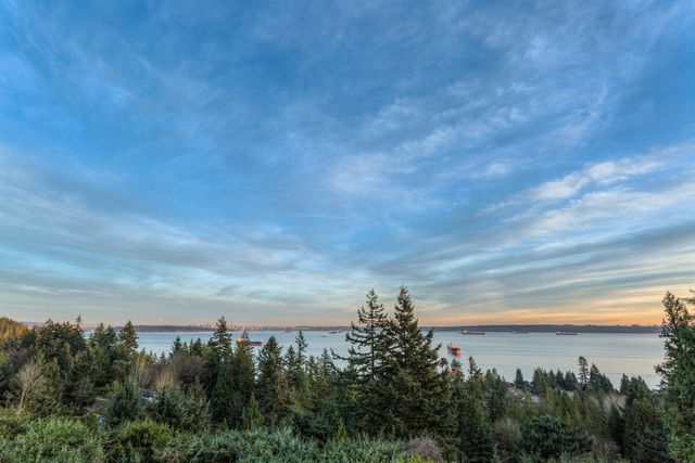 41817 at 4350 Rockridge Road, West Vancouver