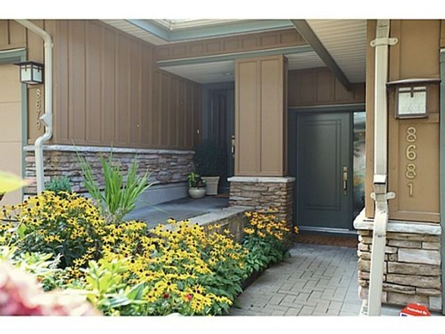 42214 at 8681 Seacape Drive, West Vancouver