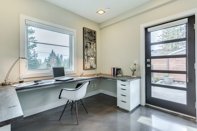 42714 at 4399 Parliament Crescent, North Vancouver