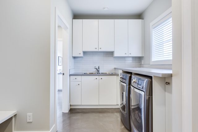 42718 at 4399 Parliament Crescent, North Vancouver