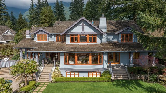 43309 at 4173 Sunset Boulevard, North Vancouver