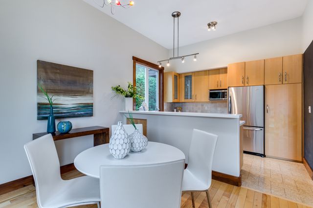 44095 at 4501 Woodgreen Drive, West Vancouver