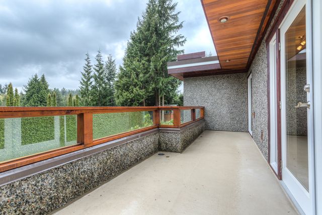 44135 at 4501 Woodgreen Drive, West Vancouver