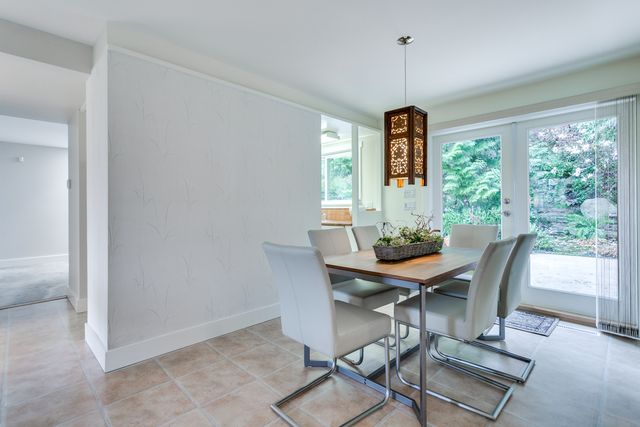 44138 at 4501 Woodgreen Drive, West Vancouver