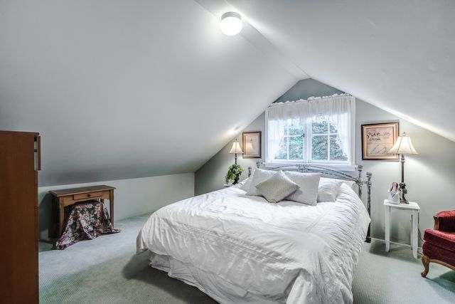 44731 at 3915 Sharon Place, West Vancouver