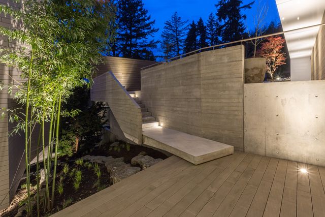 45010 at 3681 Sunset Lane, West Vancouver