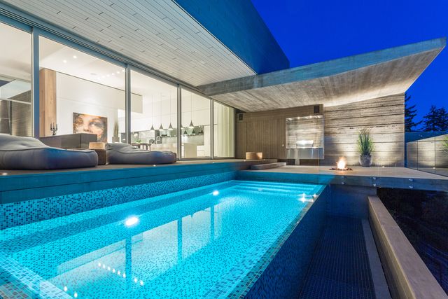 45034 at 3681 Sunset Lane, West Vancouver