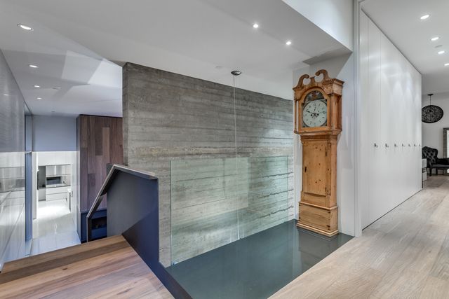 45110 at 3681 Sunset Lane, West Vancouver