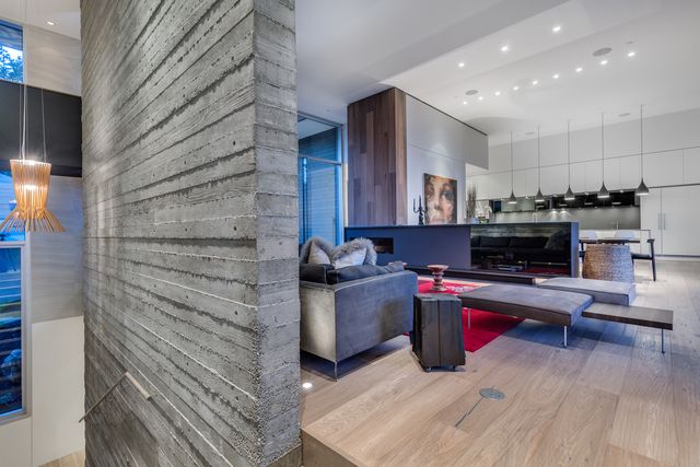 45126 at 3681 Sunset Lane, West Vancouver