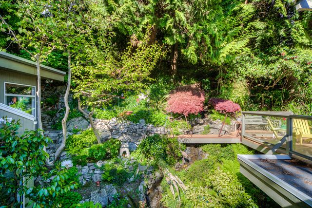 45657 at 3905 Bayridge Place, West Vancouver