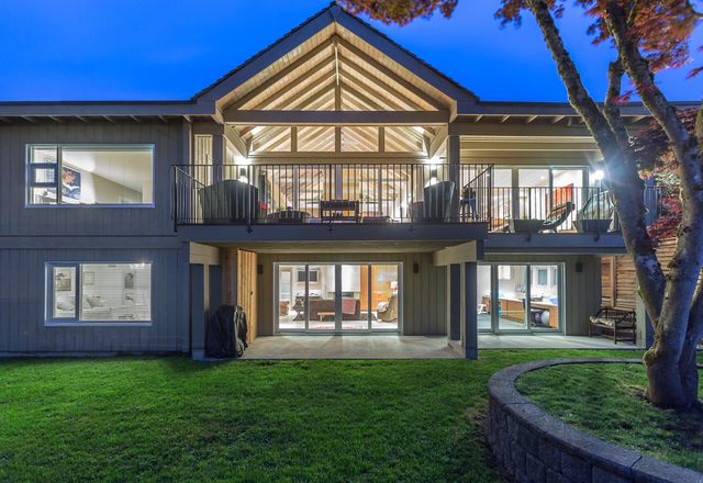 45993 at 679 Blueridge Avenue, North Vancouver