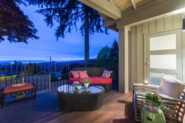 46001 at 679 Blueridge Avenue, North Vancouver