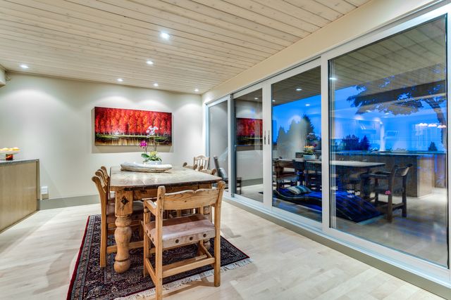 46057 at 679 Blueridge Avenue, North Vancouver