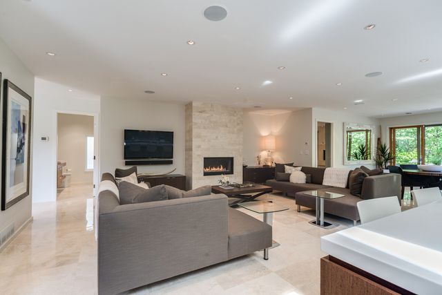 52654 at 4362 Stearman Avenue