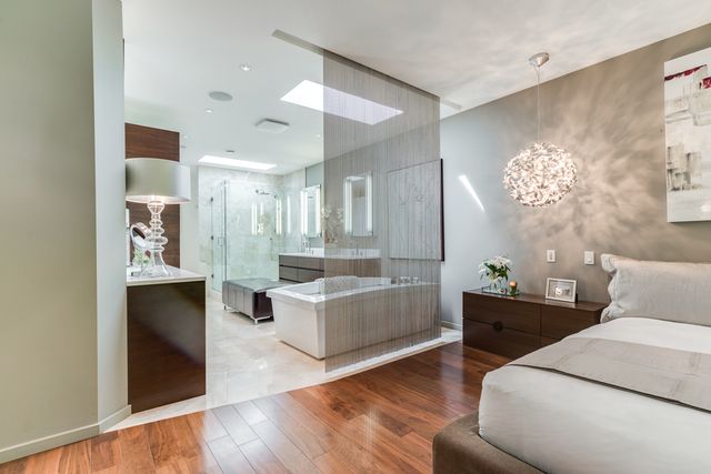 52702 at 4362 Stearman Avenue