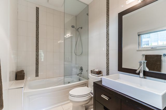 52742 at 4362 Stearman Avenue