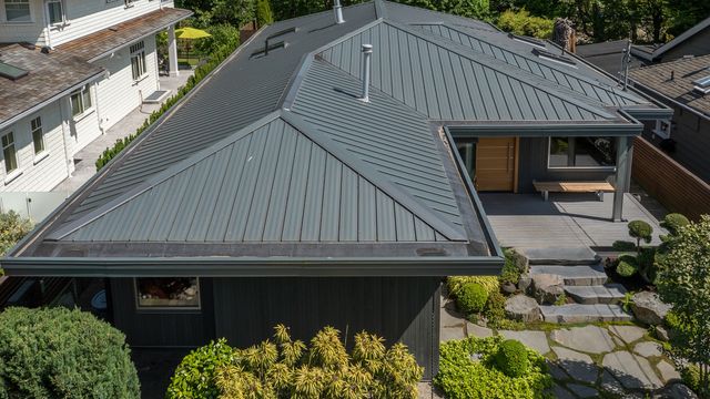 52810 at 4362 Stearman Avenue