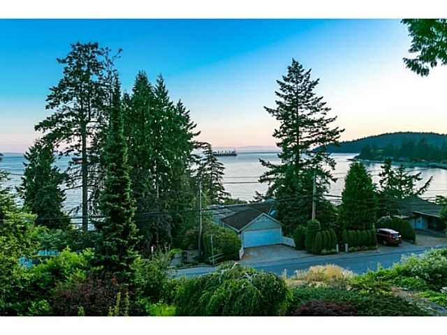 47667 at 3895 Marine Drive, West Vancouver