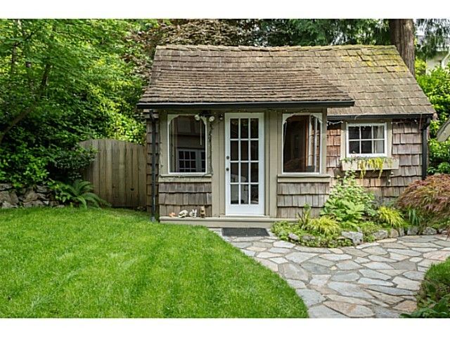 47703 at 3895 Marine Drive, West Vancouver