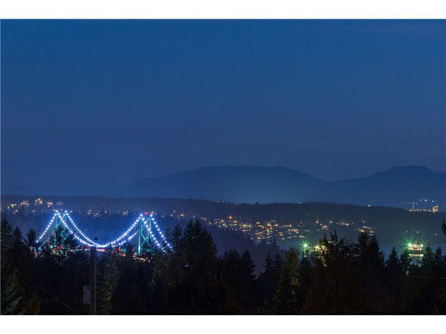 48220 at 926 Wentworth Avenue, North Vancouver