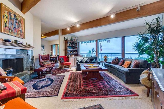 49237 at 2160 Shafton Place, West Vancouver