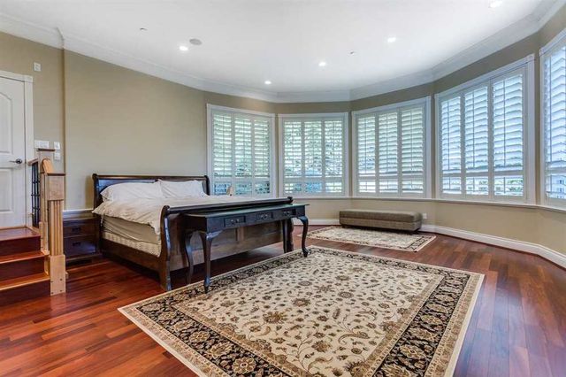 50659 at 2195 8th Street, West Vancouver