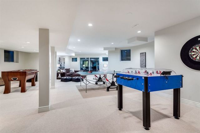 50769 at 4010 Sunset Boulevard, North Vancouver