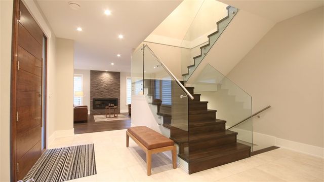 51050 at 2995 Woodbine Drive, North Vancouver