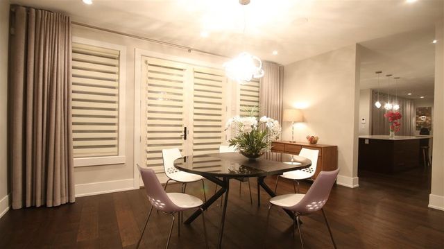 51062 at 2995 Woodbine Drive, North Vancouver