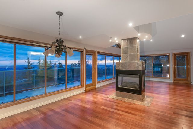 51878 at 4188 Citadel Court, North Vancouver