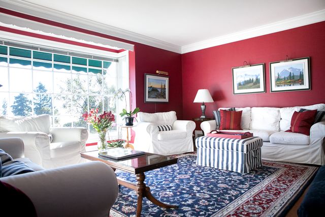 53210 at 2592 Nelon Avenue, West Vancouver