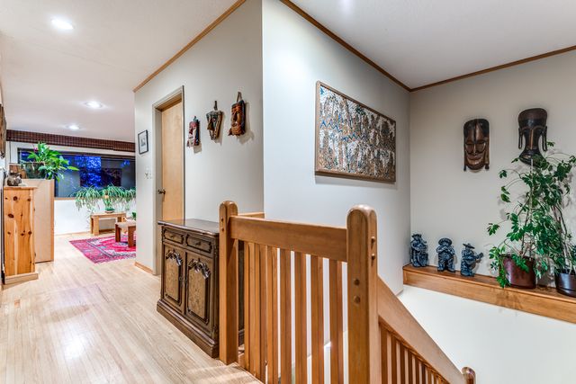 53370 at 3919 Bayridge Place, West Vancouver