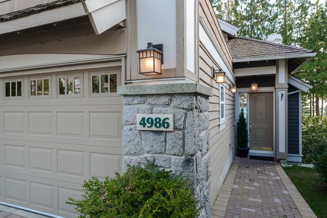54167 at 4986 Edendale Court, West Vancouver