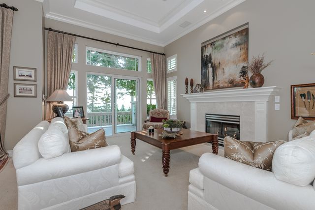 54175 at 4986 Edendale Court, West Vancouver