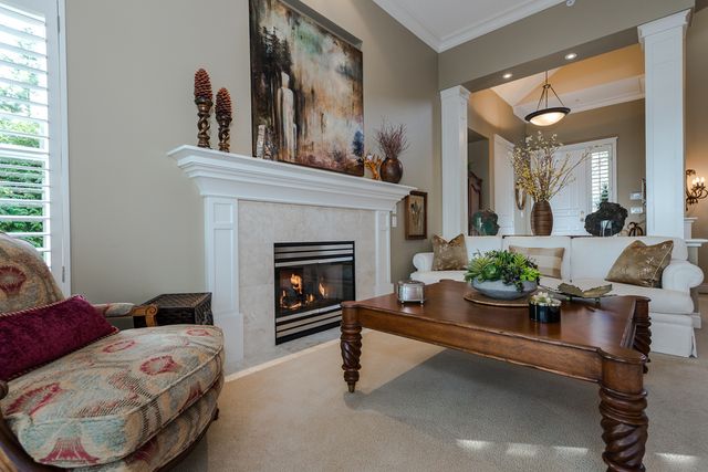 54179 at 4986 Edendale Court, West Vancouver