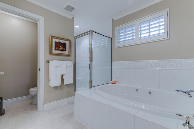 54231 at 4986 Edendale Court, West Vancouver