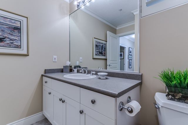 54243 at 4986 Edendale Court, West Vancouver