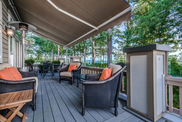 54275 at 4986 Edendale Court, West Vancouver
